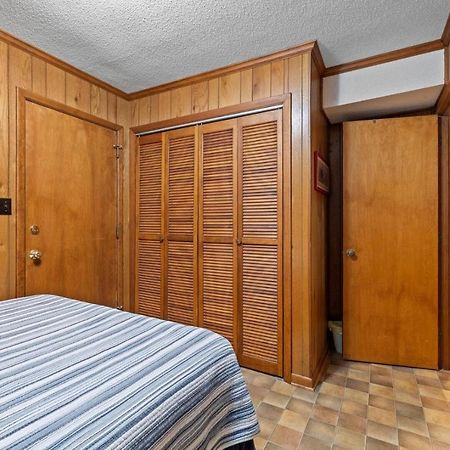 Dogwood Treehouse Home Pine Knoll Shores Bagian luar foto