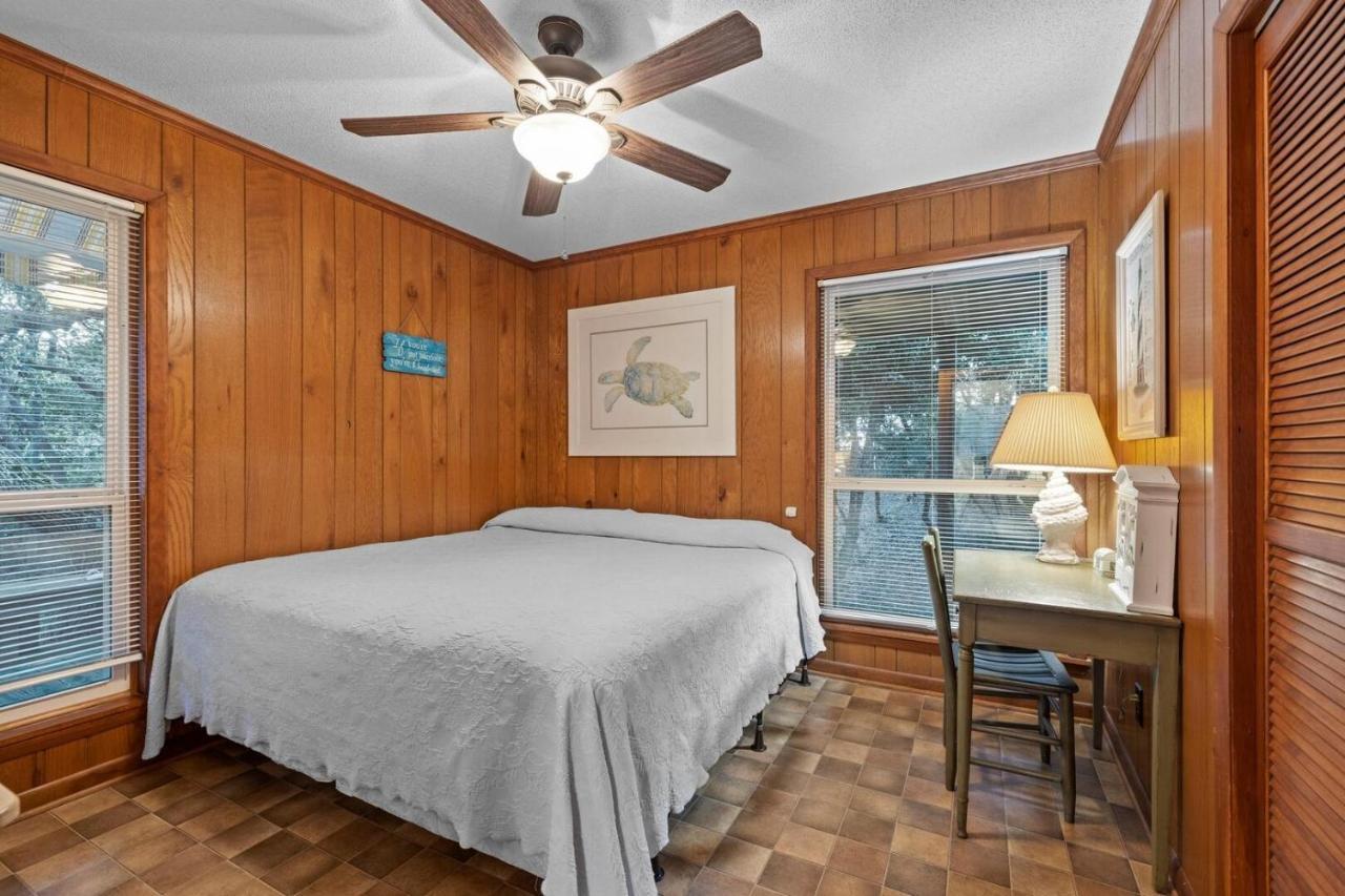 Dogwood Treehouse Home Pine Knoll Shores Bagian luar foto