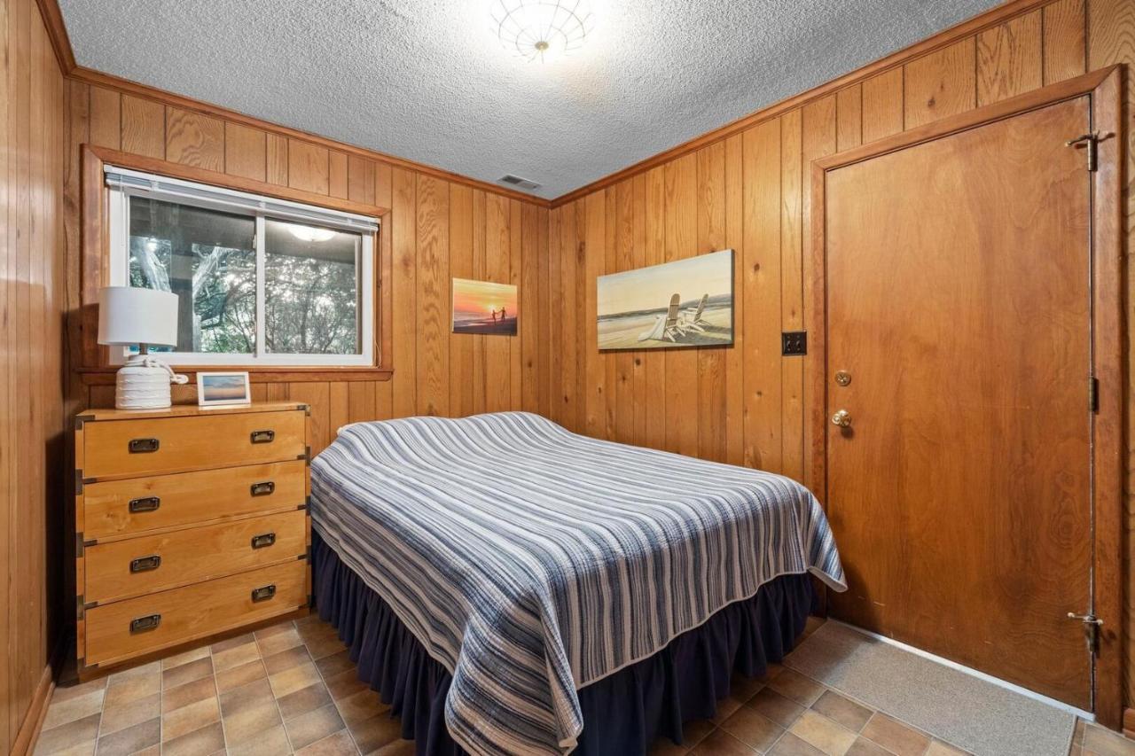 Dogwood Treehouse Home Pine Knoll Shores Bagian luar foto