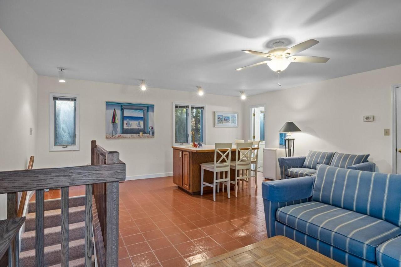 Dogwood Treehouse Home Pine Knoll Shores Bagian luar foto